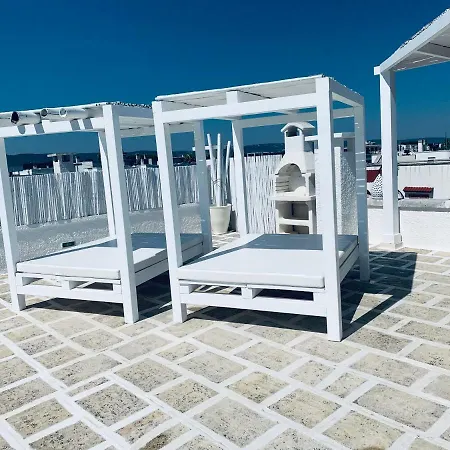Vakantiehuis Casamare 83 *